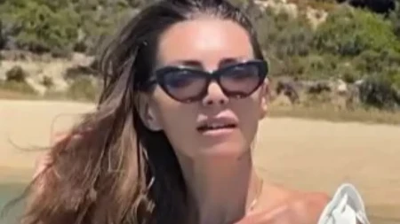 Skinula se voditeljka "Slagalice": Pokazala figuru, komentari se nižu! 