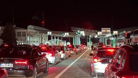 Da li je ovo jedini način da se izbegnu gužve ka Grčkoj: Nikolići prošli granicu za samo deset minuta, a do Platamona stigli za sedam sati - evo i kako 