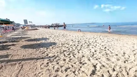 Drama u poznatom letovalištu: Udavilo se dete (11)