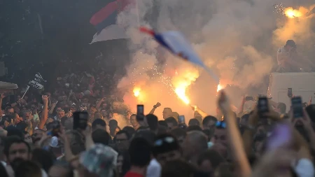 Blokaderi u totalnoj panici zbog afere Zvučni top: Pomahnitali Manojlović pravi listu za hapšenje, regionalni mediji ni da pisnu 