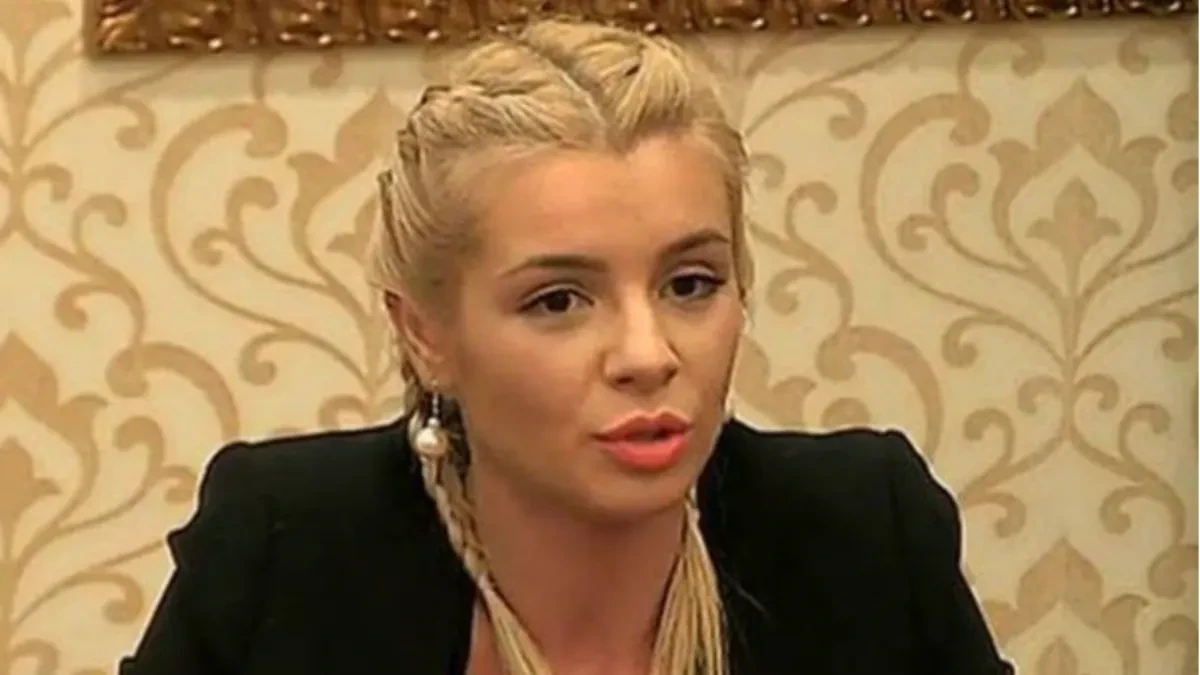 Gde je nestala Anđela Lakićević? Vodila je Parove, gledaoci su je urnisali, danas ne liči na sebe! (FOTO)