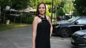 Mokra haljina Aleksandre Prijović pomutila um svima, žele odlepile: Otkriva stomak i ističe sve najizazovnije, a nimalo "bezobrazna"
