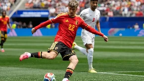 Belgija - Iran: Crveni karton! Belgijanci sa igračem manje