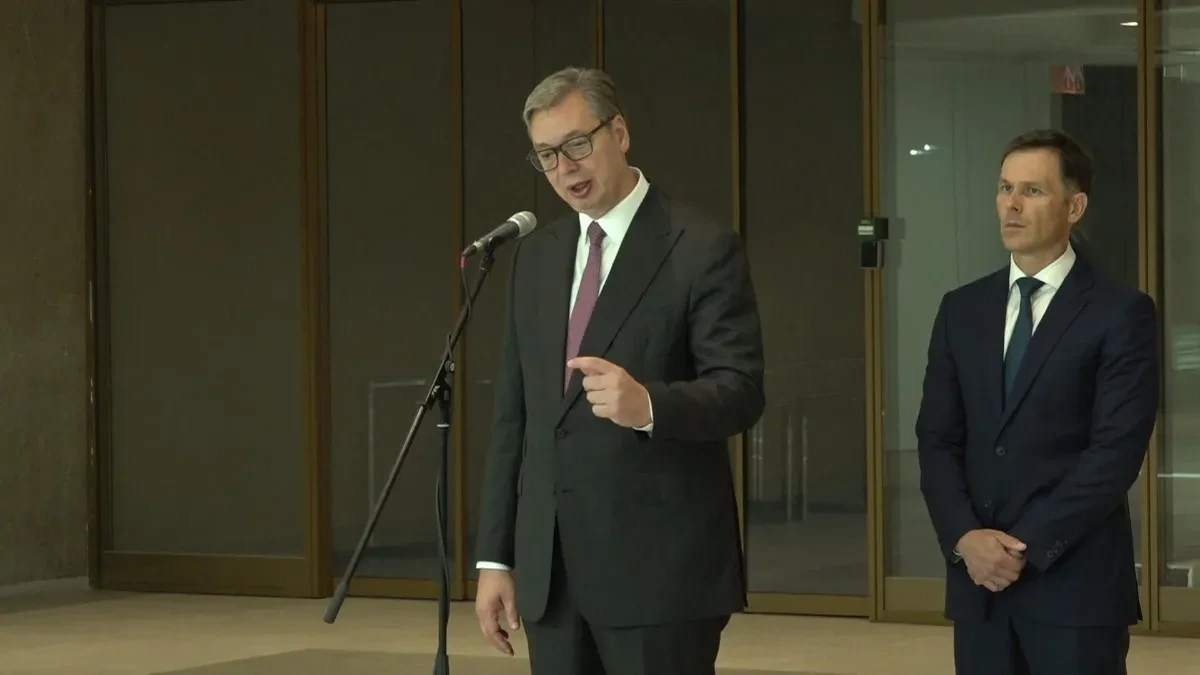 Vučić zagrmeo o "zvučnom topu": Ne možete da izmislite nešto što se nije dogodilo