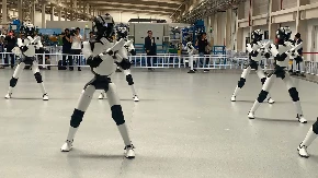 Stižu i roboti koji su igrali Moravac u Kini! 27. juna ispred Skupštine videćete spektakl koji je zaludeo svet!