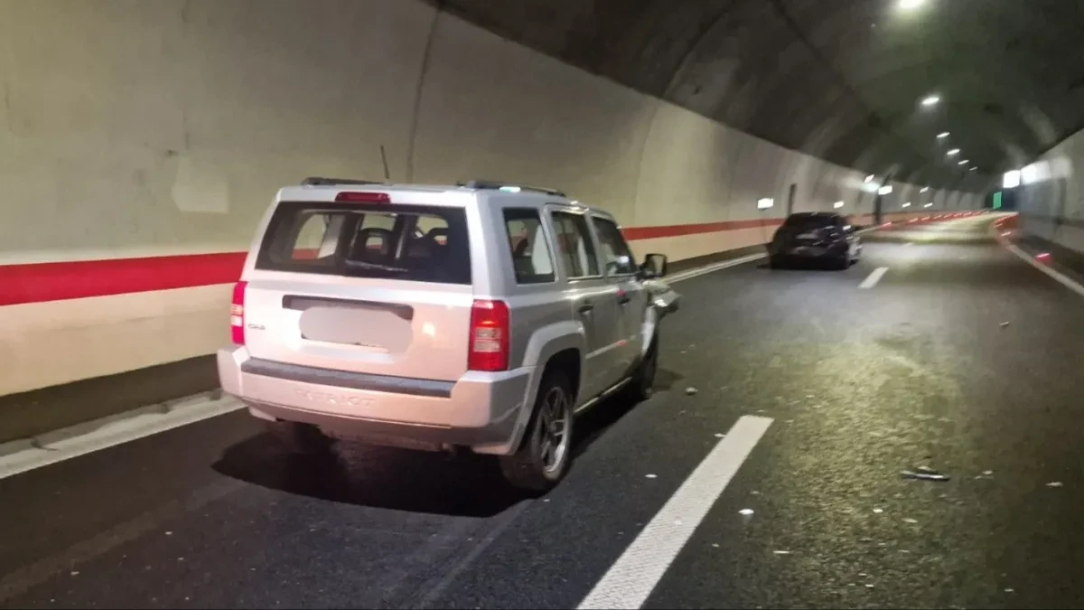 Četvoro povređenih na Milošu Velikom: Vozač džipa pod dejstvom alkohola udario u auto (FOTO)