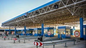 Turisti masovno krenuli ka Grčkoj - gužve se sele na prelaz koji su mnogi birali da izbegnu