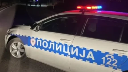 Žestok sudar dva automobila i kamiona: Četiri osobe povređene u udesu u Čelincu