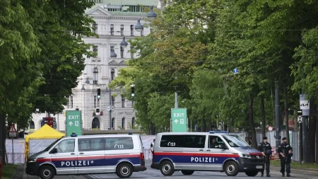 Velika potera u Austriji! Mladić iz BiH pobegao dok su mu stavljali lisice