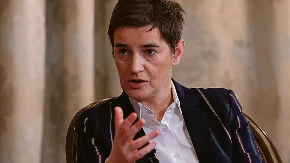 Brnabić patosirala Balšu Božovića: Jedino mu važno da navode o "zvučnom topu" zloupotrebi protiv Srbije