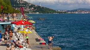 "Živite u Srednjem veku!" Incident na popularnoj plaži na Jadranu, razlog je bizaran