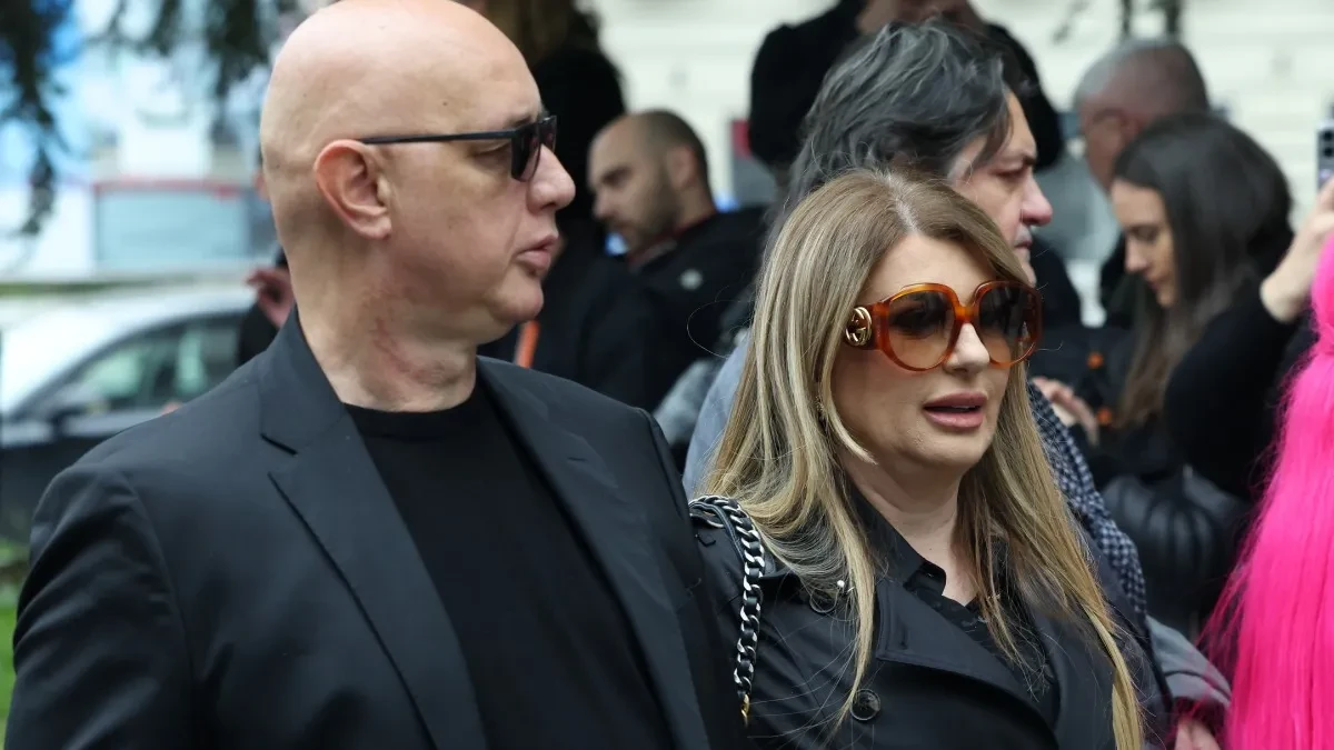 Sin Viki Miljković odlazi iz Srbije! Ovo je razlog, Taške i pevačica ne mogu da ga spreče