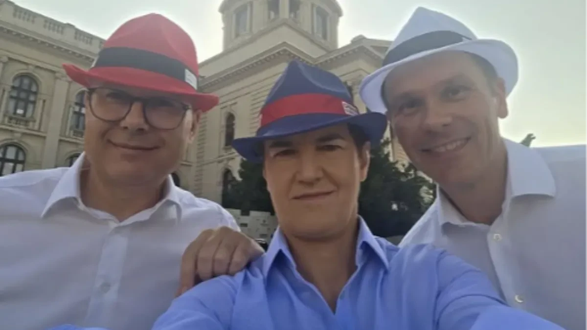 Sa šeširima u boji Srbije: Vučević, Brnabić i Mali pozvali građane na skup 27. juna u Beogradu (FOTO)