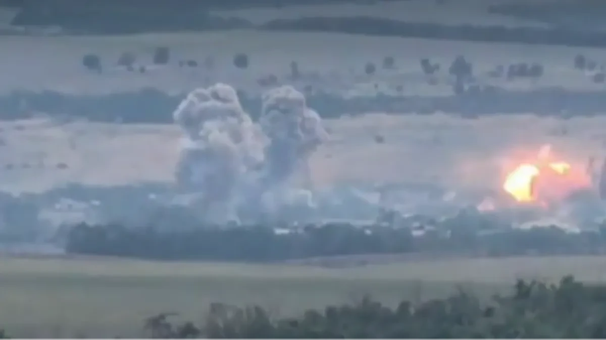 Rusi grunuli bombe od pola tone: Ukrajinski položaji lete u vazduh, objavljen snimak
