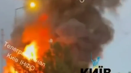 Brutalan udar na Kijev! Zasuli ih balističkim raketama: "Sklonite se u skloništa!" (VIDEO)