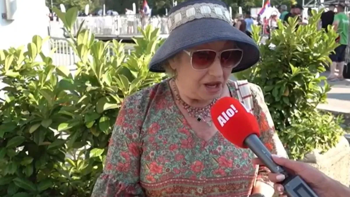 "Vučić je najveći lider na svetu" Nekadašnja glumica poručila: Ovo je najlepši dan! 