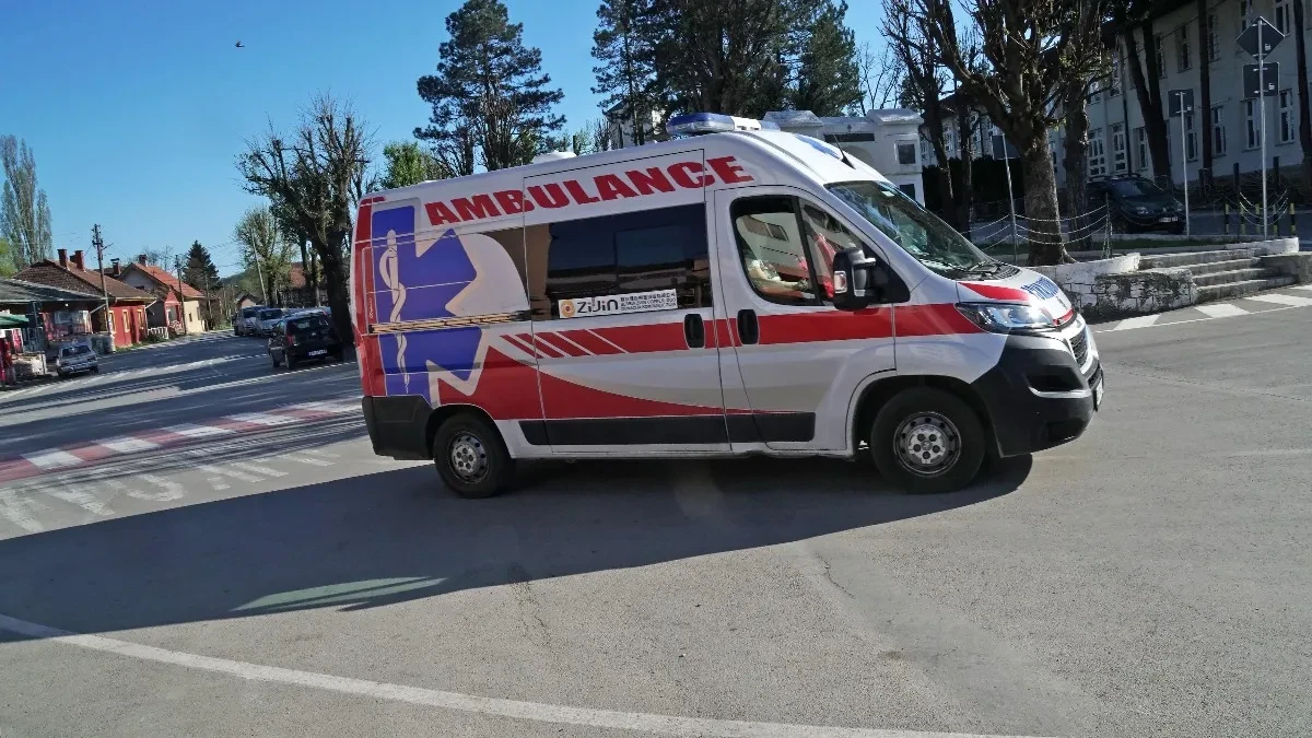 Težak udes dva automobila na putu Šabac-Valjevo: Ima povređenih