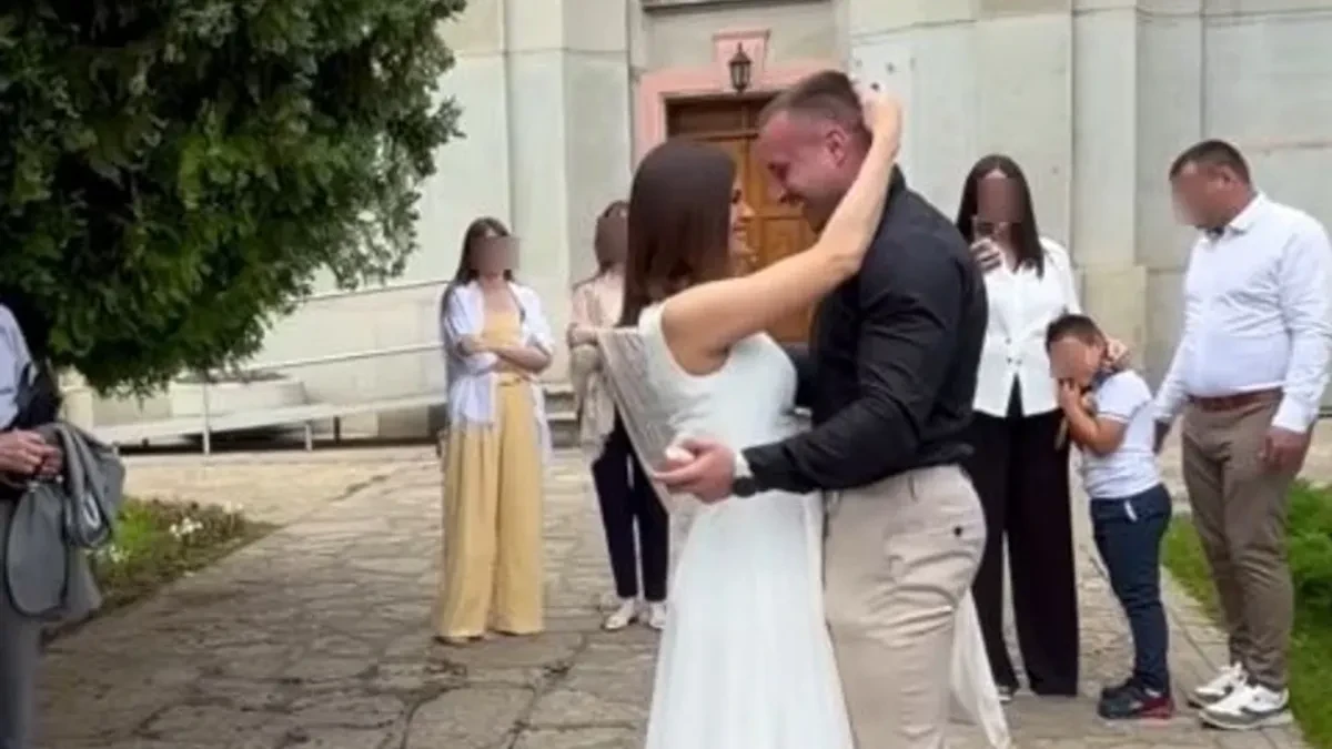 U istom danu verio izabranicu pred crkvom i stao na ludi kamen! Oženio se bivši zadrugar