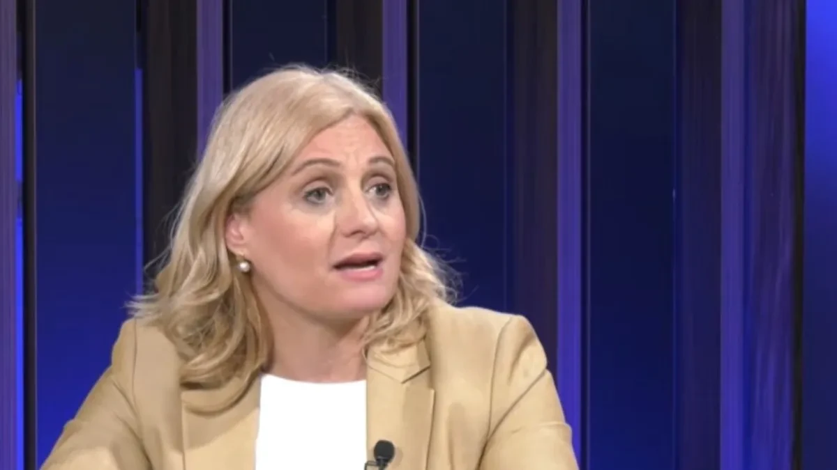 Oglasila se Jelena Pavlović! Posvađala blokadere, pa poručila: Narkomanima ne odgovaram!