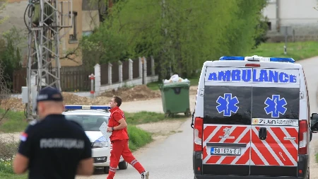 Starica umrla u jezivim mukama nakon što se nabola na ogradu: Tragedija kod Donjeg Milanovca