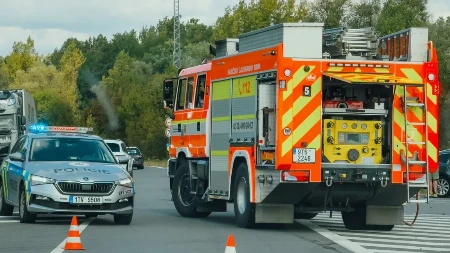 Stravična nesreća kod Praga: Vozač kamiona iz Novog Pazara čudom preživeo, objavljen snimak sudara (VIDEO) 