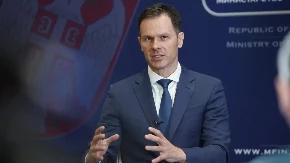 "Plate i penzije će nastaviti da rastu" Mali o merama države: U budžetu u kešu ima 560 milijardi, uvek gledamo da vratimo građanima