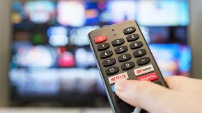 Netflix uvodi novu AI funkciju - korisnici će mnogo lakše pronalaziti šta da gledaju