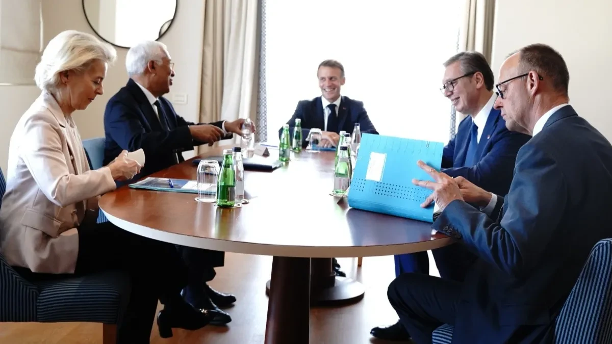 Vučić se oglasio iz Tivta: Sastanak sa Makronom, Mercom, Ursulom i Koštom (VIDEO)
