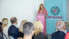 Sve o putu do roditeljstva: Vodeći lekari iz Srbije, Grčke i Češke stižu u Beograd
