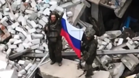 Pobijena cela četa vojske: Objavljen snimak bitke za Komsomoljsko, Rusi podigli trobojku među ruševinama