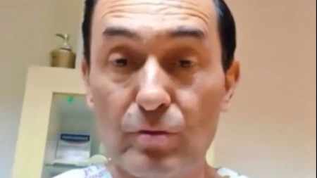 To ranije nije bilo, sad je tako! I gotovo! Čuveni srpski pedijatar oštro o tome da li bebe smeju na sunce