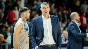 Trener šampiona Srbije kažnjen jer je bio "neprikladno" odeven