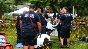 Uznemirujući snimci pucnjave na festivalu u Ohaju: 12 ranjenih, policija traži dvojicu napadača