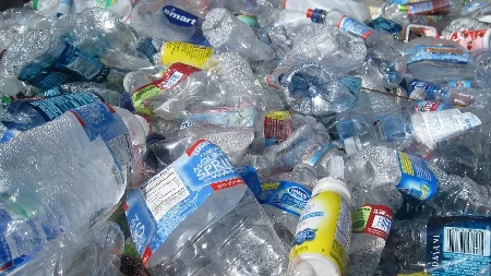 Proces košta manje od dolara - od plastičnog otpada napravili su gorivo za avione