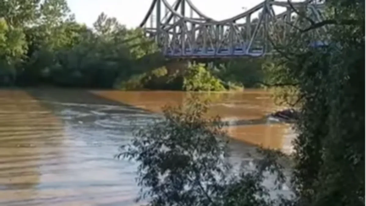 "Komšija Gule ih je obojicu izvukao na obalu, ali bilo je prekasno!": Selo Stalać u suzama zbog smrti dva dečaka!