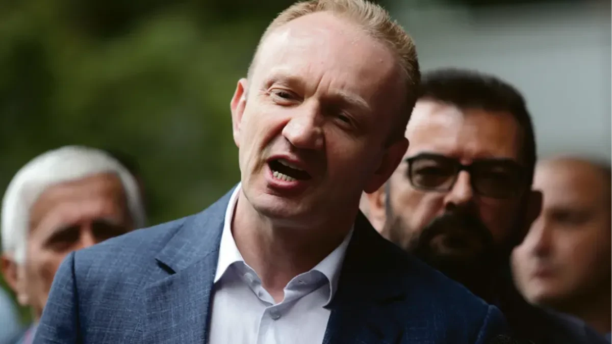 Raspad među blokaderima: Nisu ni napravili koaliciju, a Dragan odmah po Mikiju Aleksiću