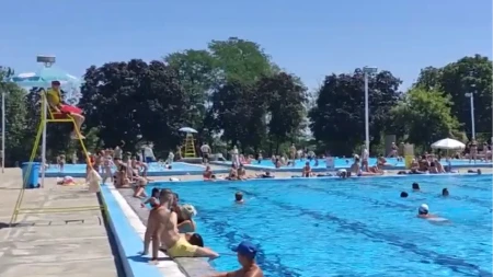 Dele se kartice vredne 50.000 dinara! Evo kako da dođete do besplatnog ulaza na beogradske bazene celog leta
