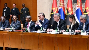 "Očekujemo dolazak investitora" Vučić se obratio na okruglom stolu