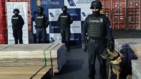 U daskama krili kokain vredan više od osam milijardi evra! Istorijska zaplena droge u Čileu, novi snimci akcije (FOTO+VIDEO)