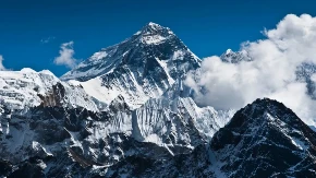 U "zoni smrti" na Mont Everestu krije se stravična tajna već 30 godina: Nova ekspedicija planira da je razreši - rizični poduhvat šokirao ceo svet