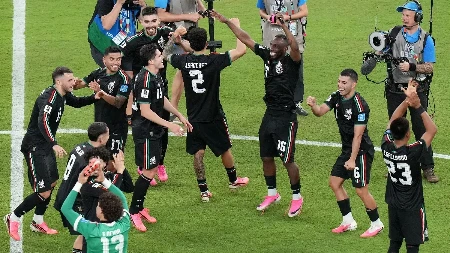 Odlaganje i grmljavina: Meksiko srušio Ekvador