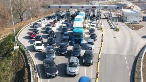 Ne vozite noću i pravite pauzu na svaka dva sata: Stiglo važno upozorenje za sve koji kreću na put