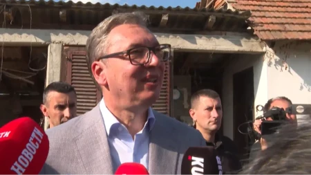 Vučić u poseti porodici Todorović: "Neverovatno koliko je lepo... Naša sela liče na Švajcarska" (FOTO/VIDEO)