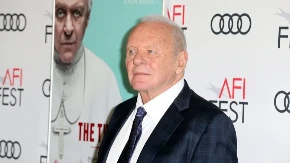 Nikad nije kasno, menja se karijera i u 88. godini: Entoni Hopkins započinje novi biznis, evo čime će se baviti u budućnosti
