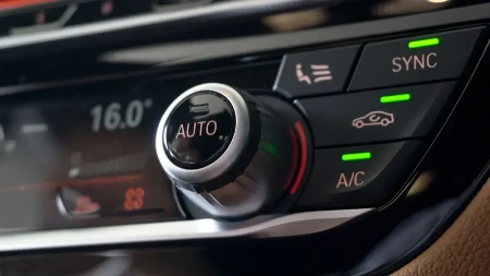 Evo kako da se auto brže rashladi: Ne palite odmah klimu na najjače, već uradite ovo