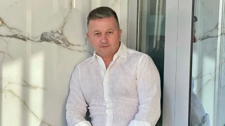 O romansi Predojevića i glumice je brujala cela Srbija! Šuškalo se da je bio sa poznatom damom!