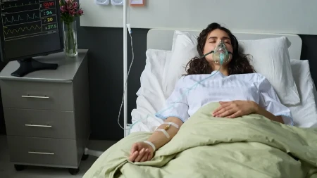 Sara je zdrava otišla na medeni mesec, a dan kasnije pala u komu: Lekari nisu verovali da će se probuditi, organi joj otkazali, a ovo je razlog pakla