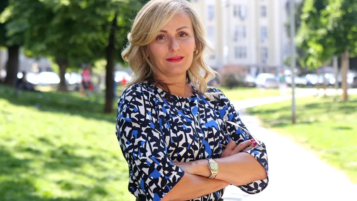 Za tri dana na platformu Ko si bre ti stigle 3.134 prijave: Podneto 920 žalbi na bahato ponašanje funkcionera  