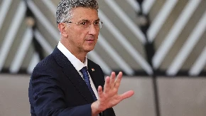 Hrvati ga pritisli zbog Vučića! Plenković pokušao da se izvadi, pa napravio još veći haos