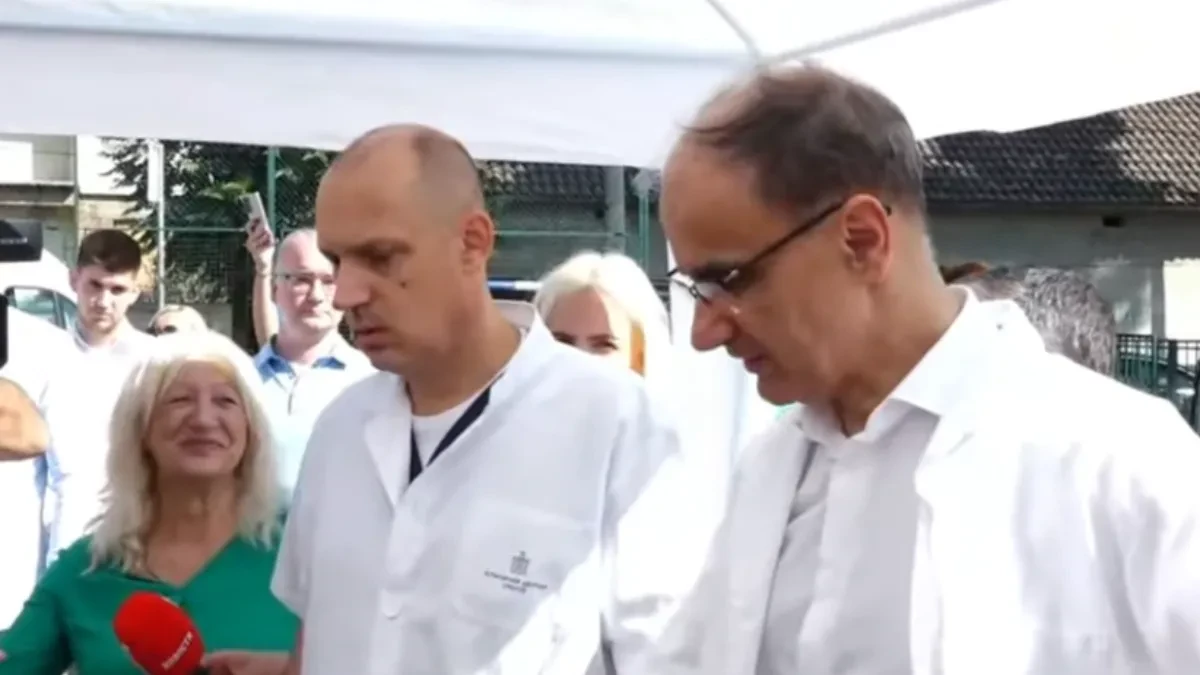 Macut i Lončar u mobilnoj ambulanti u Velikom selu pregledaju pacijente! Oni više ne moraju u grad na lečenje